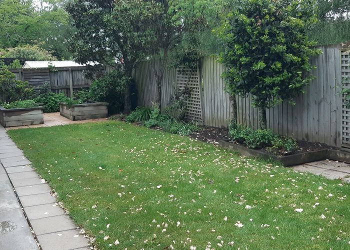  at 4 The Oval, Hillmorton, Christchurch City, Canterbury