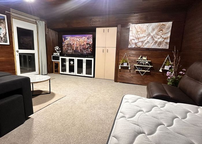  at 1 McManaway Grove, Stokes Valley, Lower Hutt