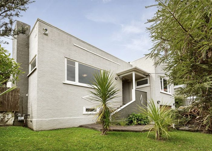  at 17 Woodvale Grove, Fairfield, Lower Hutt, Wellington