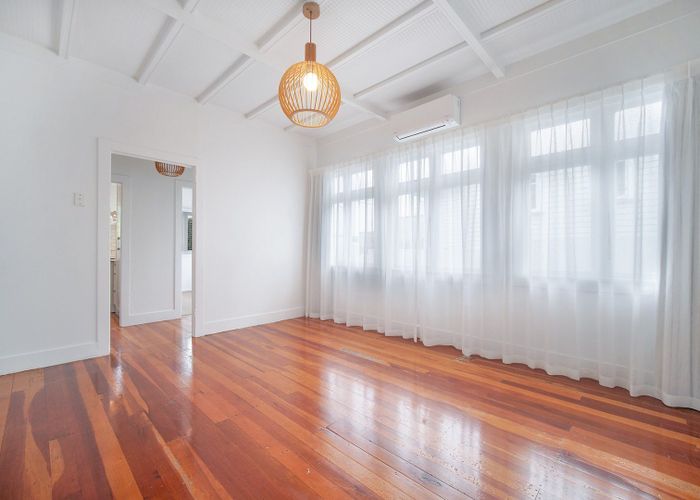  at 2/11 Farrar Street , Grey Lynn, Auckland City, Auckland