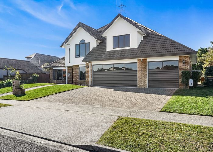  at 98 Delamare Road, Pukete, Hamilton