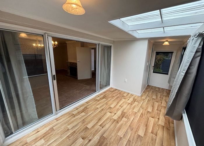  at 31 Heretaunga Square, Silverstream, Upper Hutt