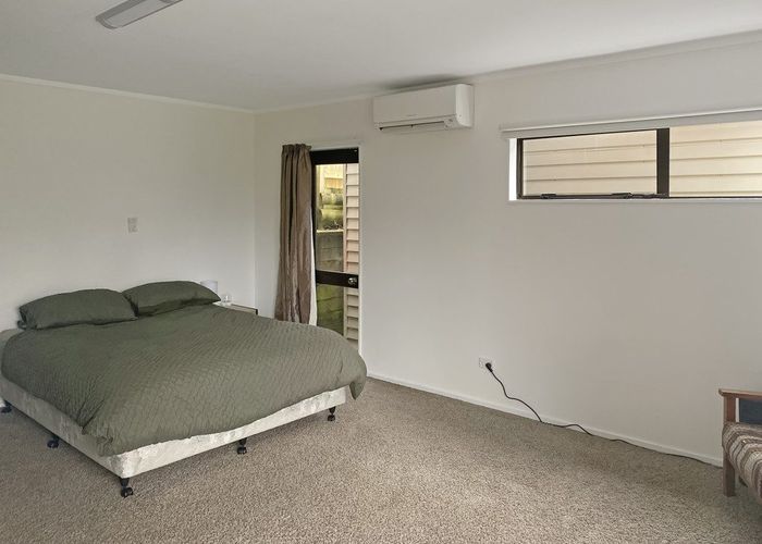  at 9 Jacinta Grove, Swanson, Auckland