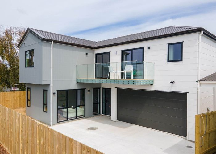  at 84A Tiraumea Drive, Pakuranga, Manukau City, Auckland