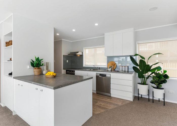  at 34 McDowell Crescent, Hillcrest, Auckland