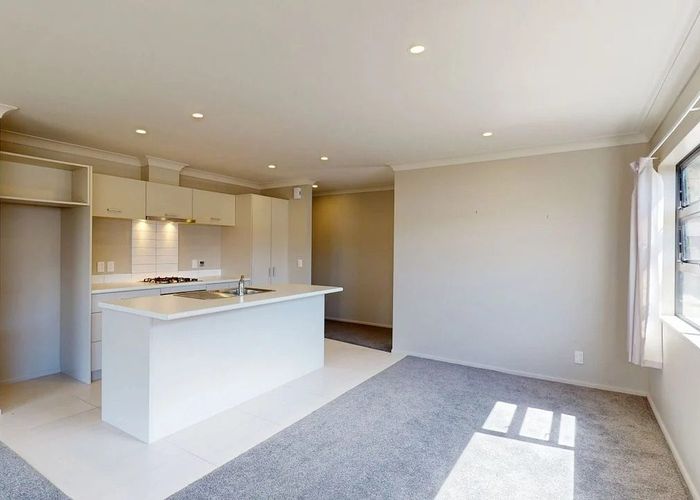  at 27 Moonsail Drive, Whitby, Porirua