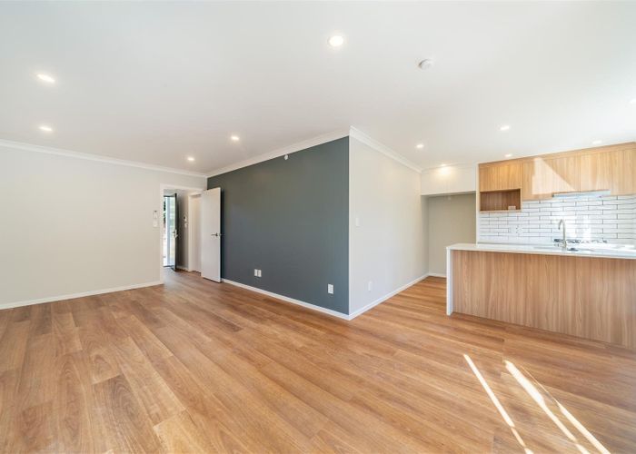  at 44D Phillip Street, Johnsonville, Wellington, Wellington