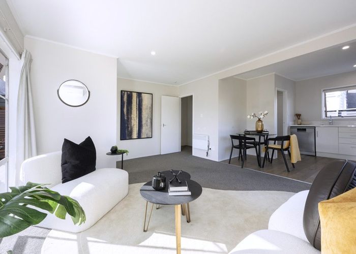  at Unit 1/209 Point Chevalier Road, Point Chevalier, Auckland City, Auckland