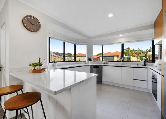  at 8 Ballybay Road, East Tamaki, Auckland