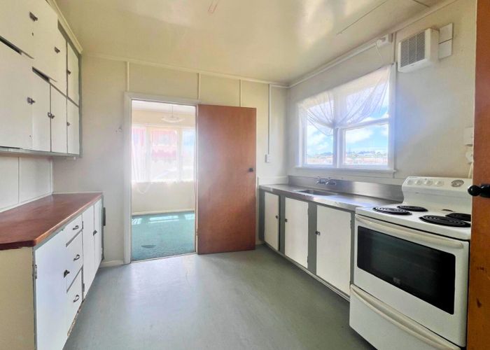  at 7 Hazard Grove, Cannons Creek, Porirua, Wellington