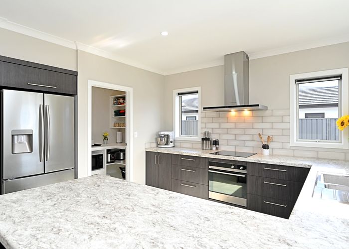  at 8 Arrow Place, Te Awa, Napier