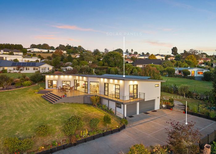  at 13 Bernora Crescent, Bombay, Franklin, Auckland