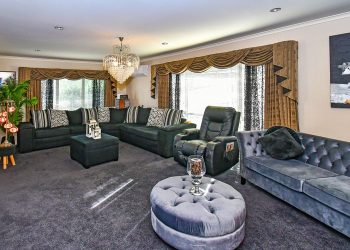  at 9 Ginko Place, Mangere, Auckland