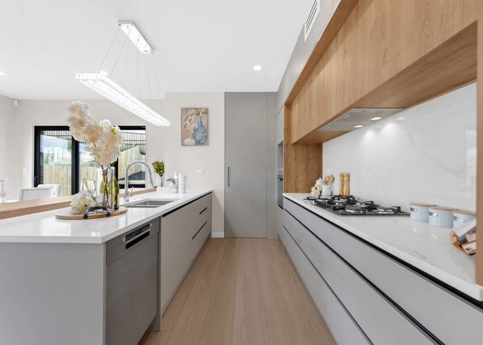  at 22 Black Shed Road, Flat Bush, Manukau City, Auckland