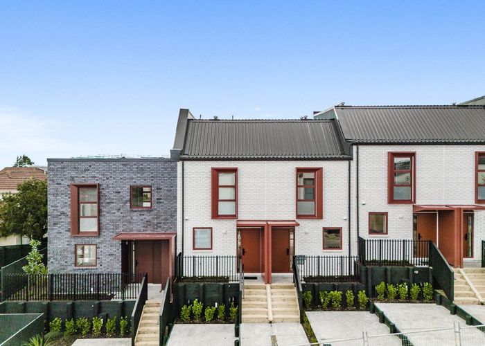  at 14 Maea Lane, Mount Roskill, Auckland City, Auckland