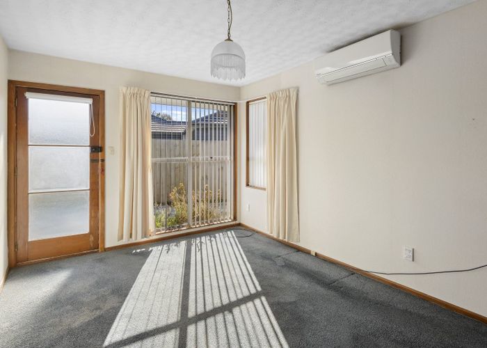 Free property data for 4/63 Geraldine Street, Edgeware, Christchurch