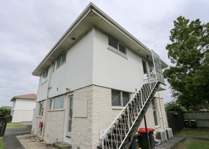  at 2/2 Peverel Street, Riccarton, Christchurch City, Canterbury