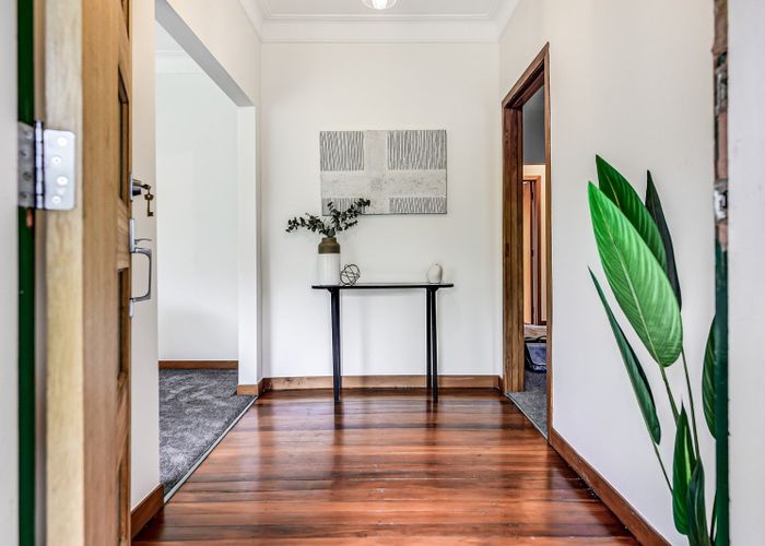  at 22 Oakley Avenue, Claudelands, Hamilton