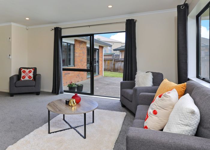  at 23 Greenberry Drive, Ranui, Auckland