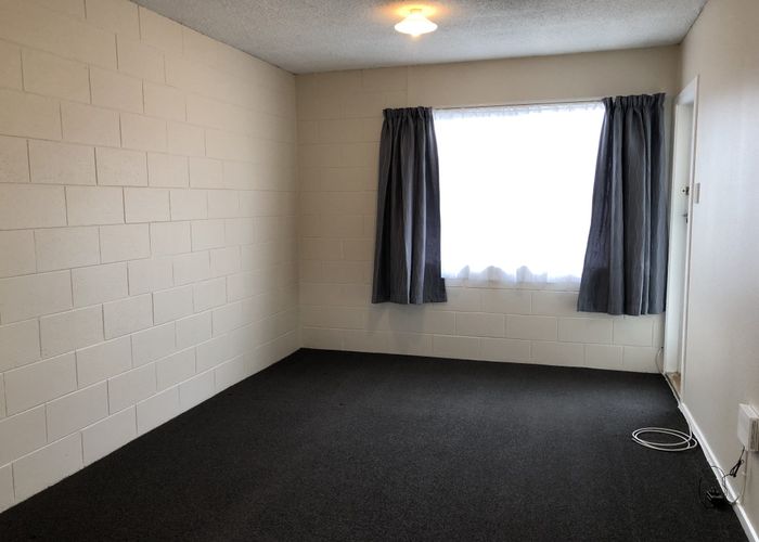  at 4/28 Wellington Street, Hamilton East, Hamilton, Waikato