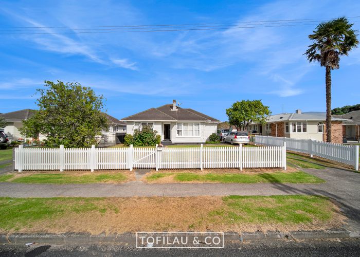  at 32 Ashton Avenue, Otara, Auckland