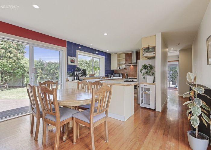  at 52 Gould Crescent, Woolston, Christchurch City, Canterbury