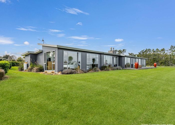  at 106B Watt Livingstone Road, Westmere, Whanganui, Manawatu / Whanganui