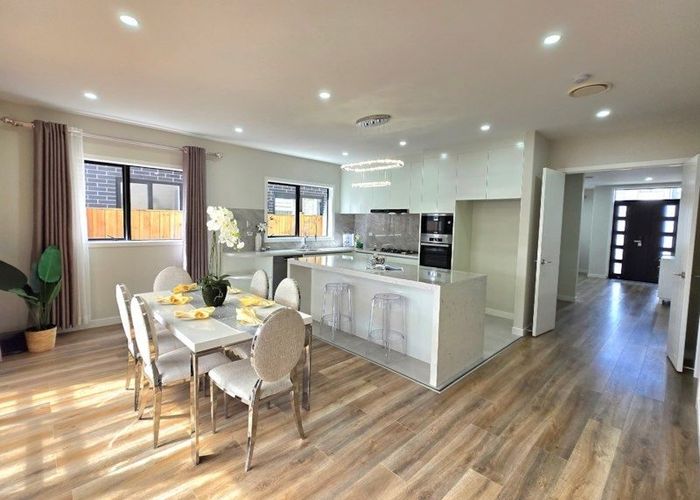  at Flat Bush, Manukau City, Auckland
