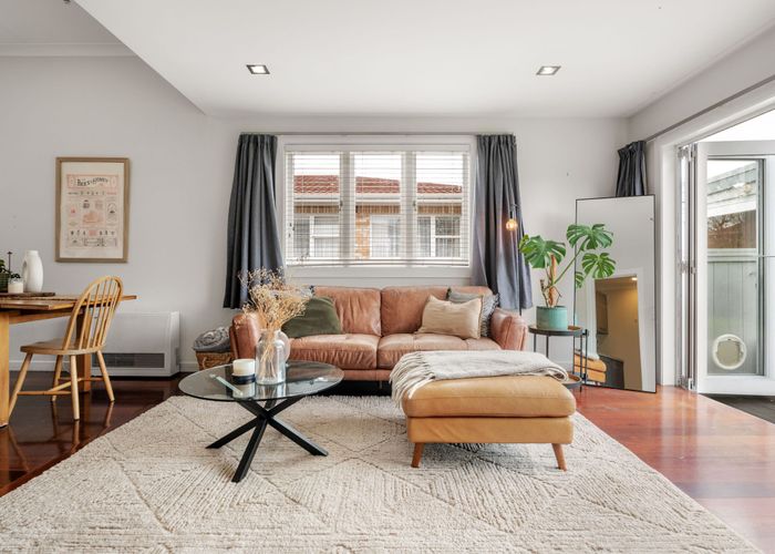  at 80 Cook Street, Hamilton East, Hamilton