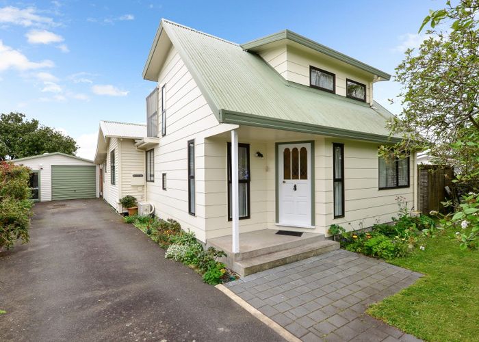  at 29 Claude Street, Fairfield, Hamilton