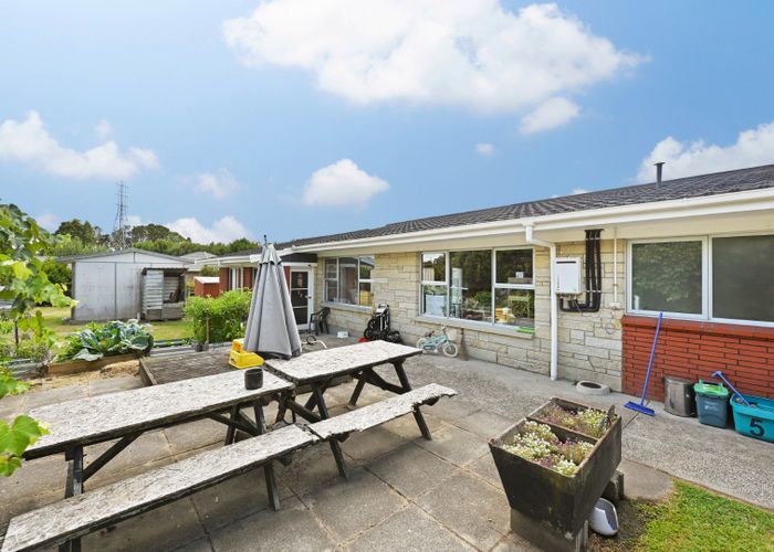  at 5 East Ridge Grove, Newstead, Hamilton