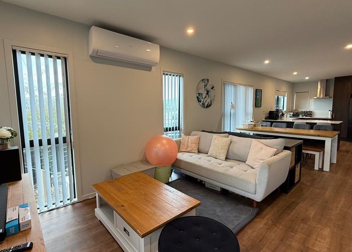  at 106 Te Oneroa Way, Long Bay, North Shore City, Auckland