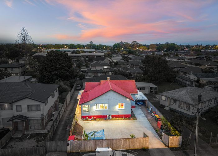  at 3 Royton Avenue, Mangere East, Manukau City, Auckland