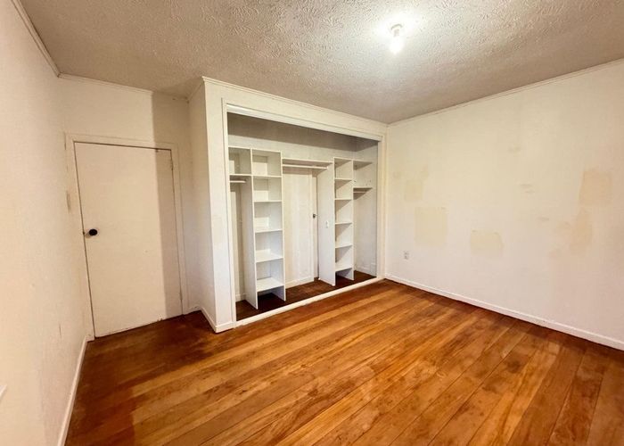  at 26 Captain Scott Road, Glen Eden, Auckland