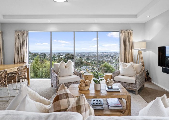  at 98 Holliss Avenue, Cashmere, Christchurch City, Canterbury