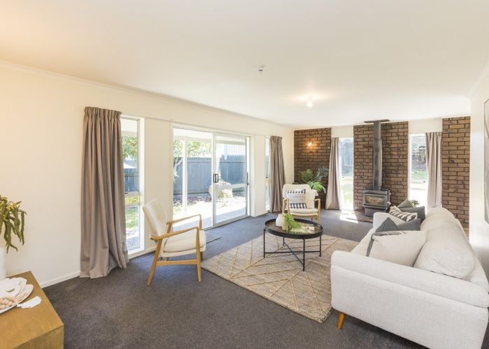  at 42 Meadowbrook Drive, Cloverlea, Palmerston North