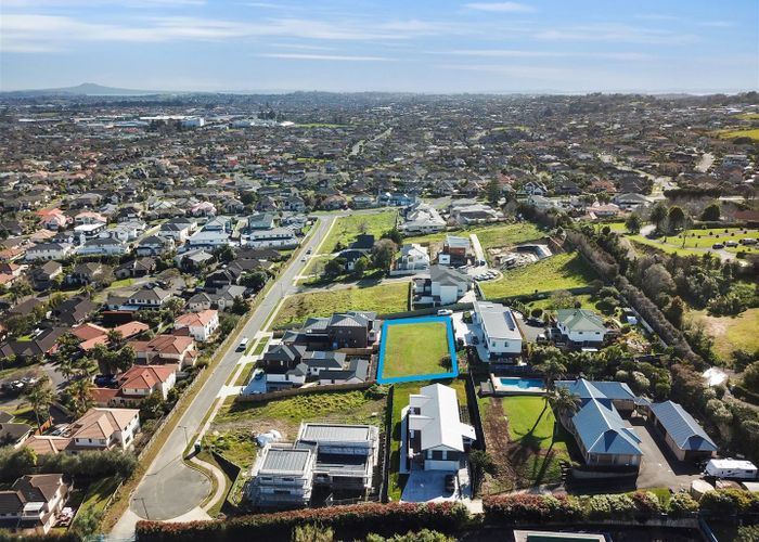  at 22 Roxborough Place, East Tamaki Heights, Auckland