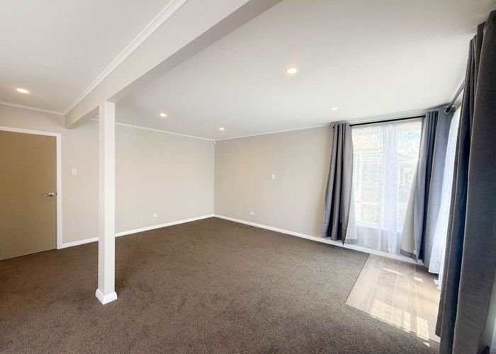  at 570 Richardson Road, Mount Roskill, Auckland City, Auckland