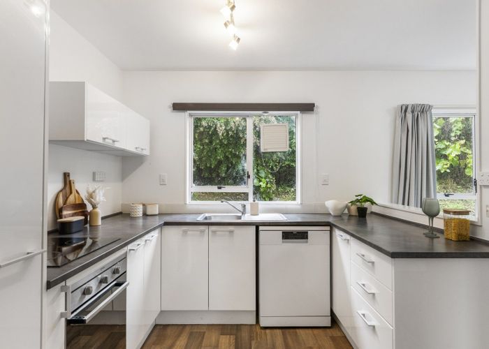  at 1/12 Cleveland Street, Brooklyn, Wellington