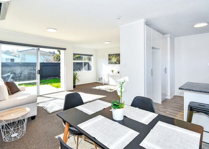  at 1/5 Navigator Place, Papatoetoe, Manukau City, Auckland