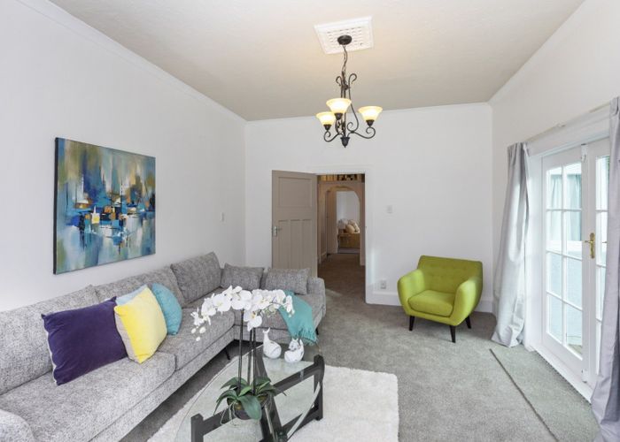  at 18 Sullivan Avenue, Woolston, Christchurch City, Canterbury