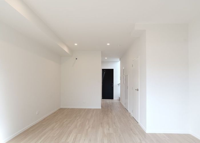  at 3/4 Serjeant Street, Henderson, Auckland