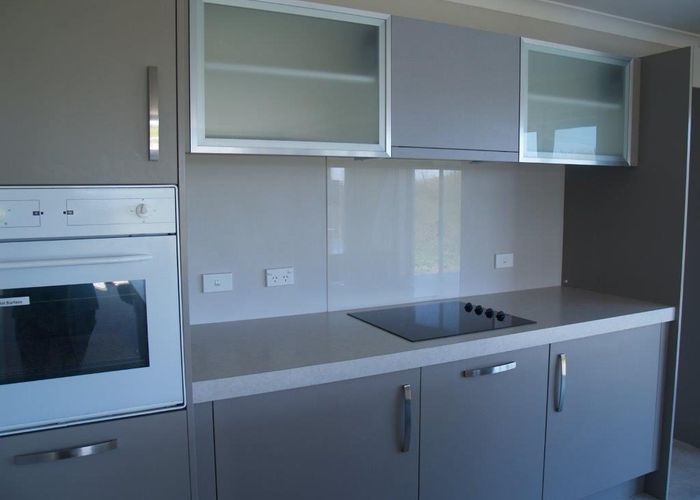  at 27 Sandown Road, Otaki