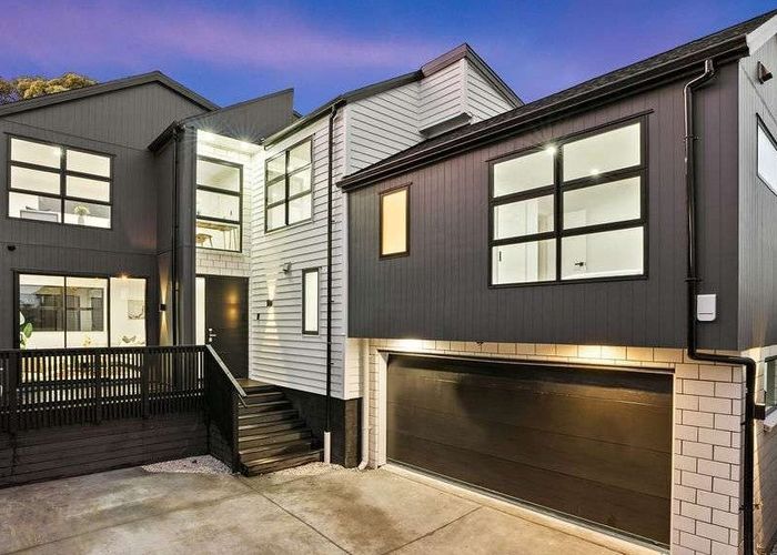  at 13C Griffen Park Road, Mount Roskill, Auckland