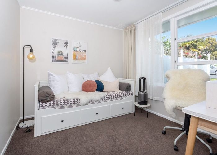  at 6a Liston Street, Northcote, North Shore City, Auckland