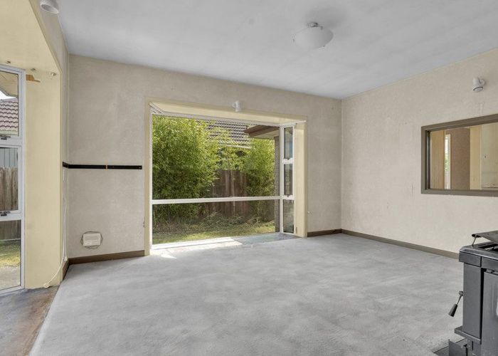  at 48 Cranbrook Avenue, Burnside, Christchurch City, Canterbury