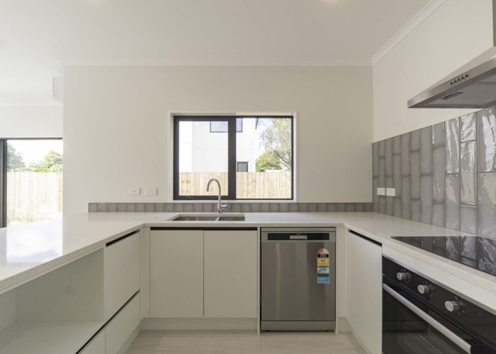  at 2/44 Shakespeare Avenue, Enderley, Hamilton, Waikato