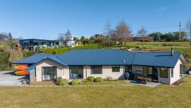  at 16 Research Orchard Road, Redwood Valley