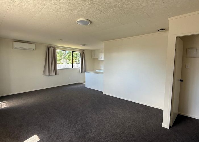  at 2/23 Station Rd, Takanini, Papakura, Auckland