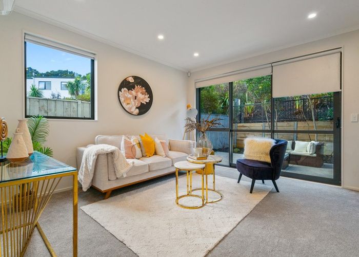  at 55 Matairangi Avenue, Totara Heights, Manukau City, Auckland